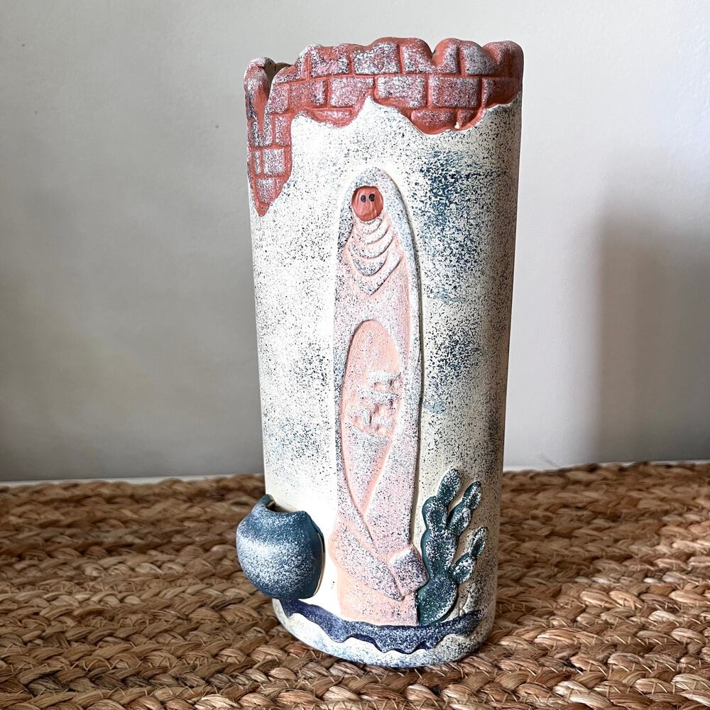 Southwestern Pueblo Native American Art Vase Pottery Earth Mother Mud Dweller 8"